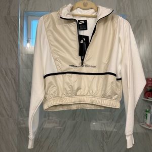 Nike Pullover